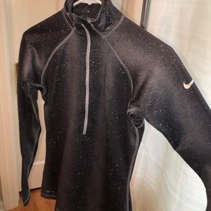 Nike Pro Half-Zip